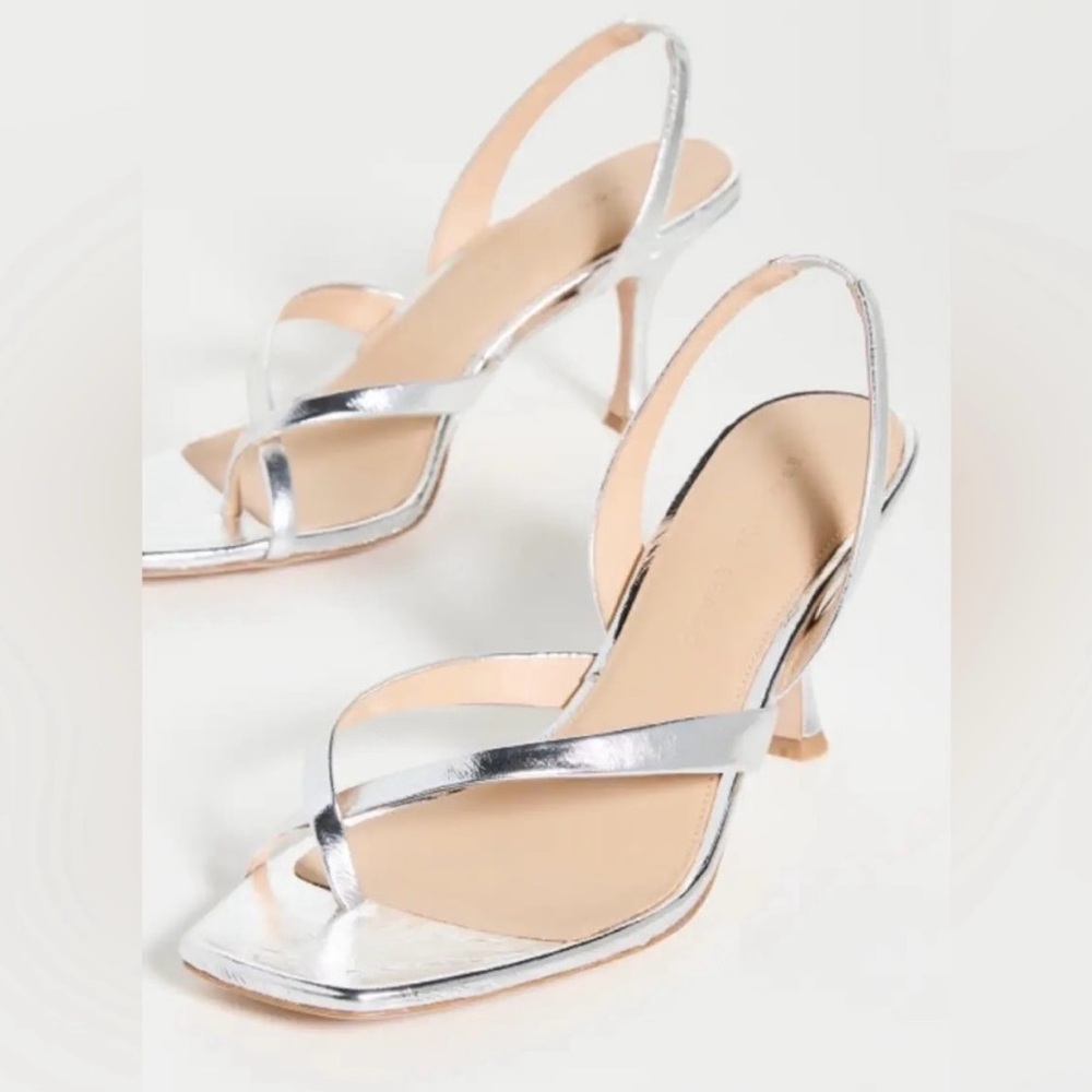 Veronica Beard Silver Leather Thong Heeled Strappy Sandals Metallic Heels Size 9